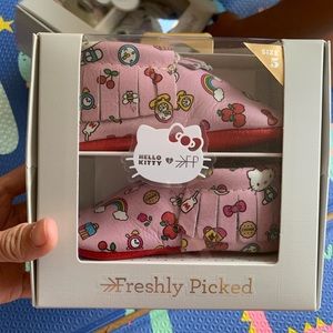 Brand new Freshly Picked Hello Kitty Moccasin’s 5